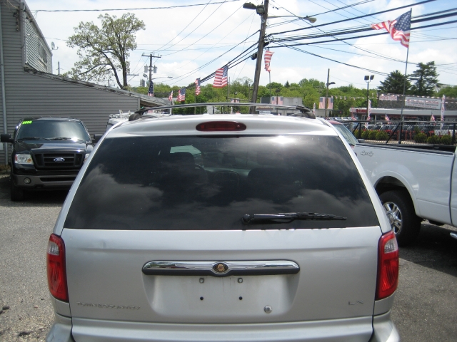 Image 7 of 2007 Chrysler Town &…