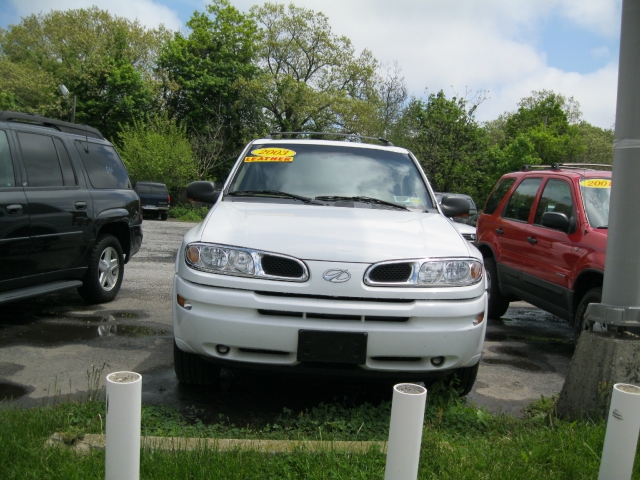 Image 1 of 2003 Oldsmobile Bravada…