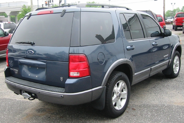 Image 2 of 2002 Ford Explorer XLT…