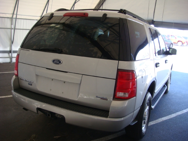 Image 5 of 2005 Ford Explorer XLT…