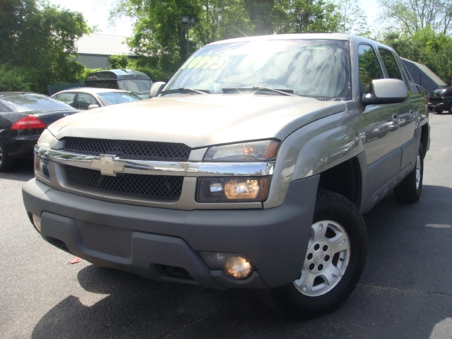 Image 4 of 2002 Chevrolet Avalanche…