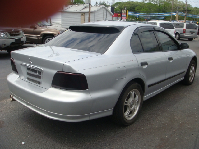 Image 6 of 2002 Mitsubishi Galant…