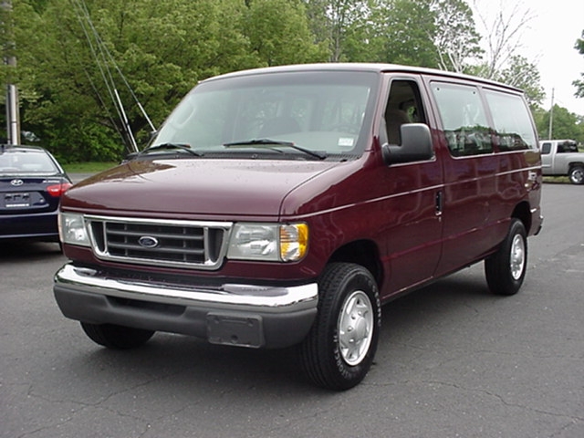 Image 1 of 2003 Ford Econoline…