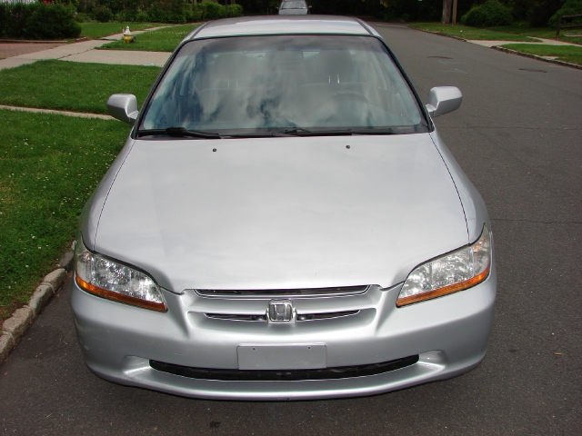 Image 3 of 2000 Honda Accord 2.3…