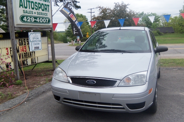 Image 6 of 2005 Ford Focus ZX4…