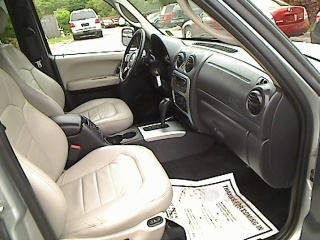 Image 3 of 2003 Jeep Liberty Limited…