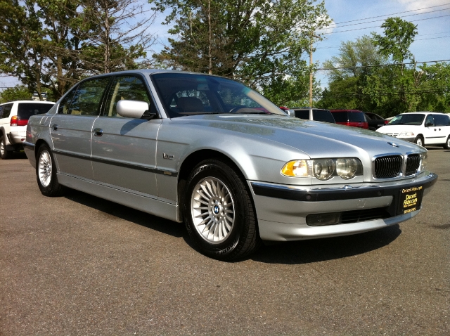 Image 3 of 2001 BMW 750 West Chester,…