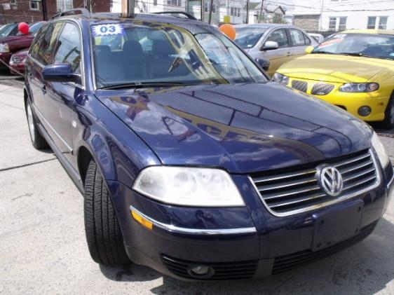 Image 10 of 2003 Volkswagen Passat…