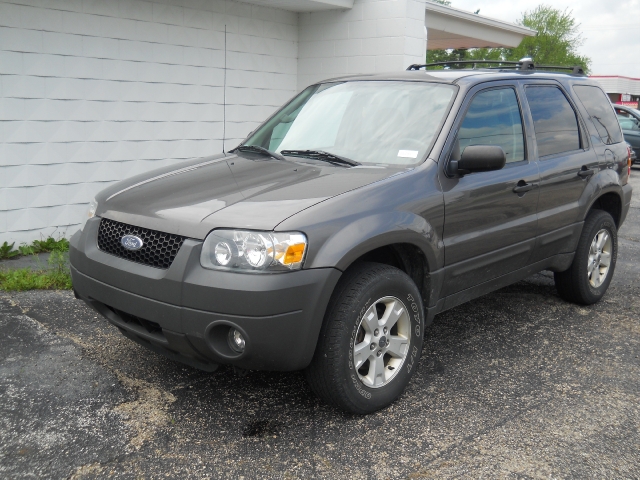 Image 2 of 2005 Ford Escape XLT…