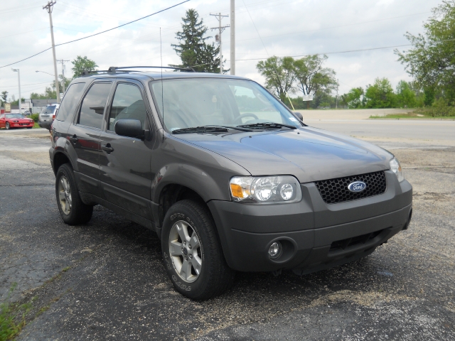 Image 3 of 2005 Ford Escape XLT…