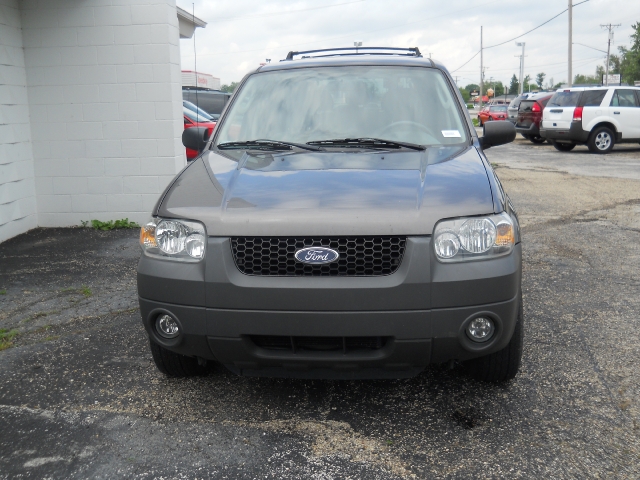 Image 5 of 2005 Ford Escape XLT…