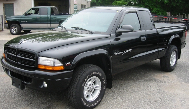 Image 2 of 2000 Dodge Dakota Sport…