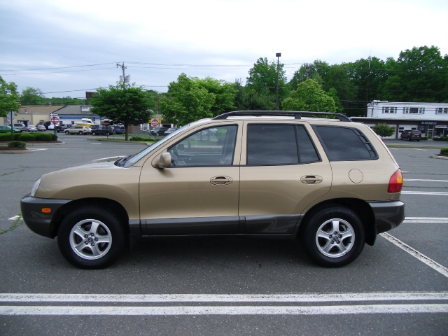 Image 10 of 2003 Hyundai Santa Fe…