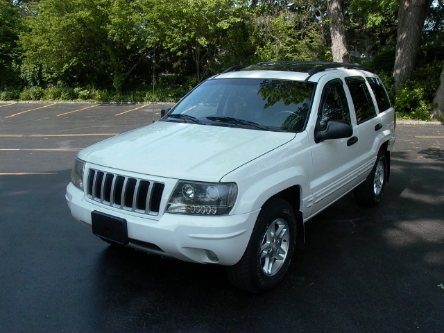 Image 10 of 2004 Jeep Grand Cherokee…