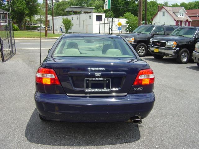 Image 10 of 2003 Volvo S40 A District…