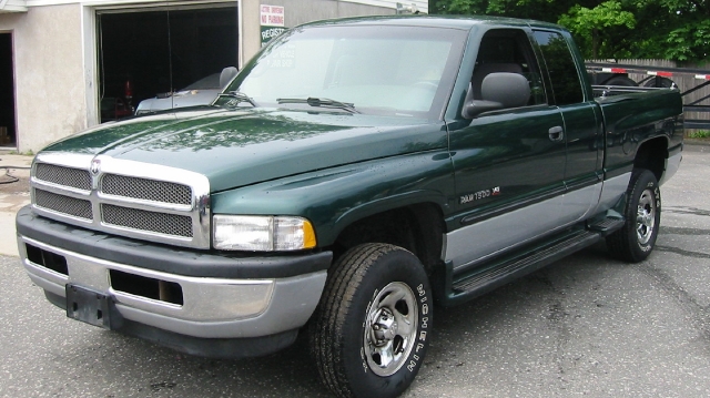 Image 3 of 2001 Dodge Ram 1500…