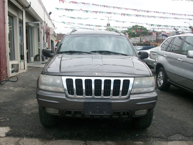 Image 2 of 2002 Jeep Grand Cherokee…