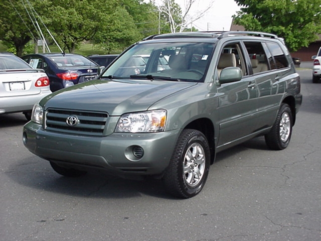 Image 1 of 2005 Toyota Highlander…