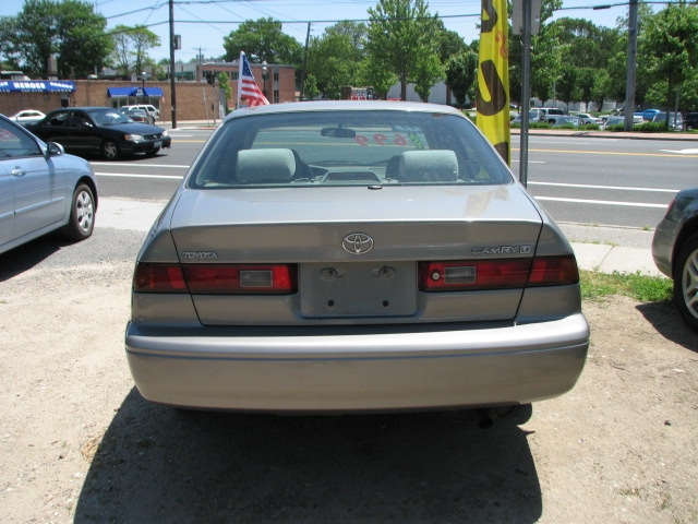 Image 6 of 1999 Toyota Camry LE…