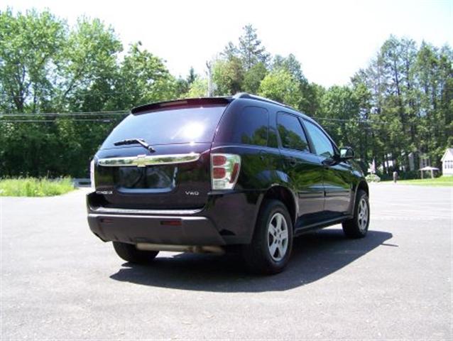 Image 10 of 2005 Chevrolet Equinox…