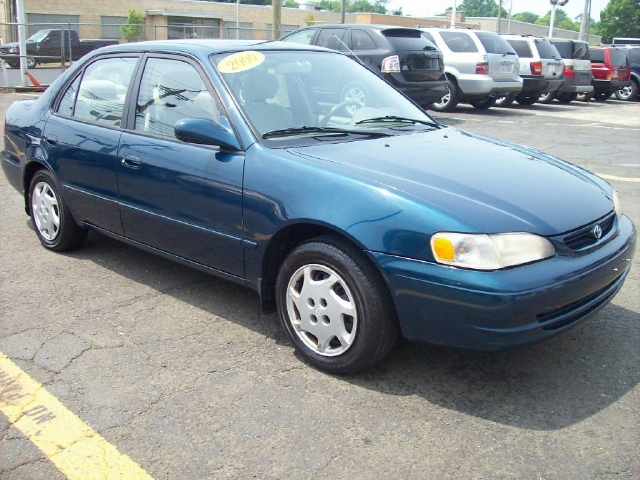 Image 1 of 2000 Toyota Corolla…