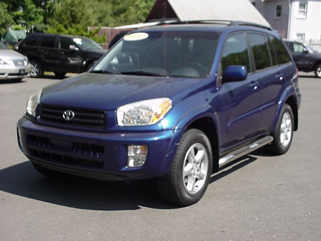 Image 1 of 2002 Toyota RAV4 Blue