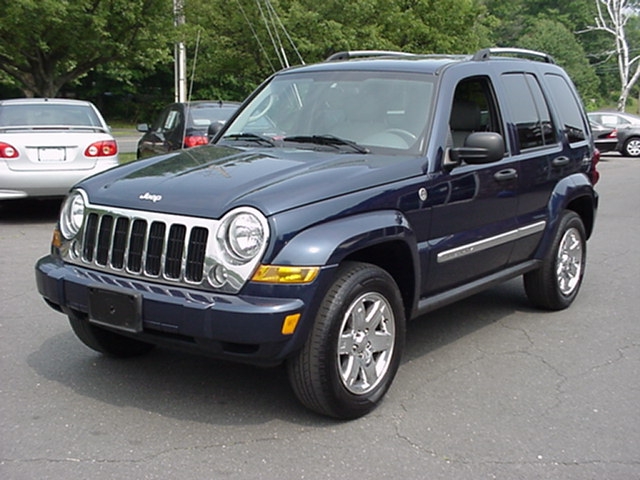 Image 1 of 2005 Jeep Liberty Blue