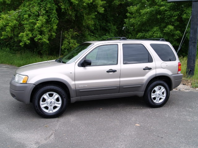 Image 7 of 2001 Ford Escape XLT…