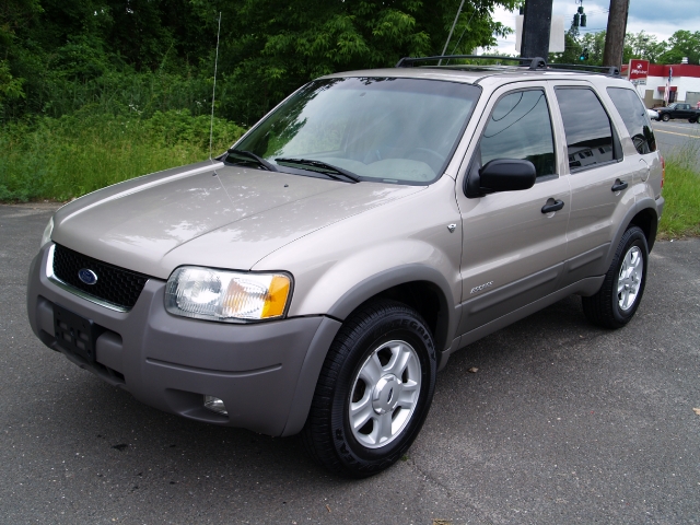 Image 10 of 2001 Ford Escape XLT…