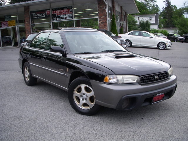 Image 2 of 1999 Subaru Legacy Central…
