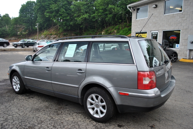 Image 9 of 2004 Volkswagen Passat…