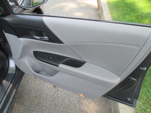 Auto deals llc hollis