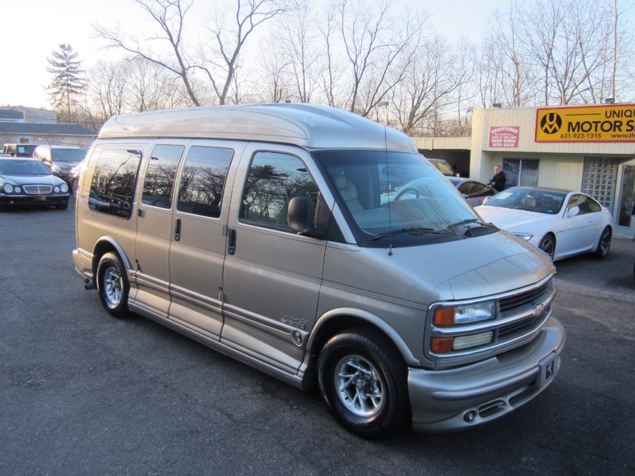 2002 Chevrolet Express Van - Light Pewter Metallic